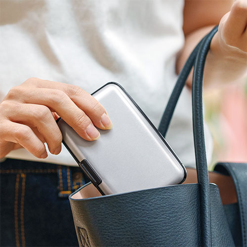 アルミカードストッカー