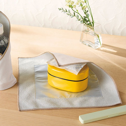 ピタッと巻ける保冷クロス